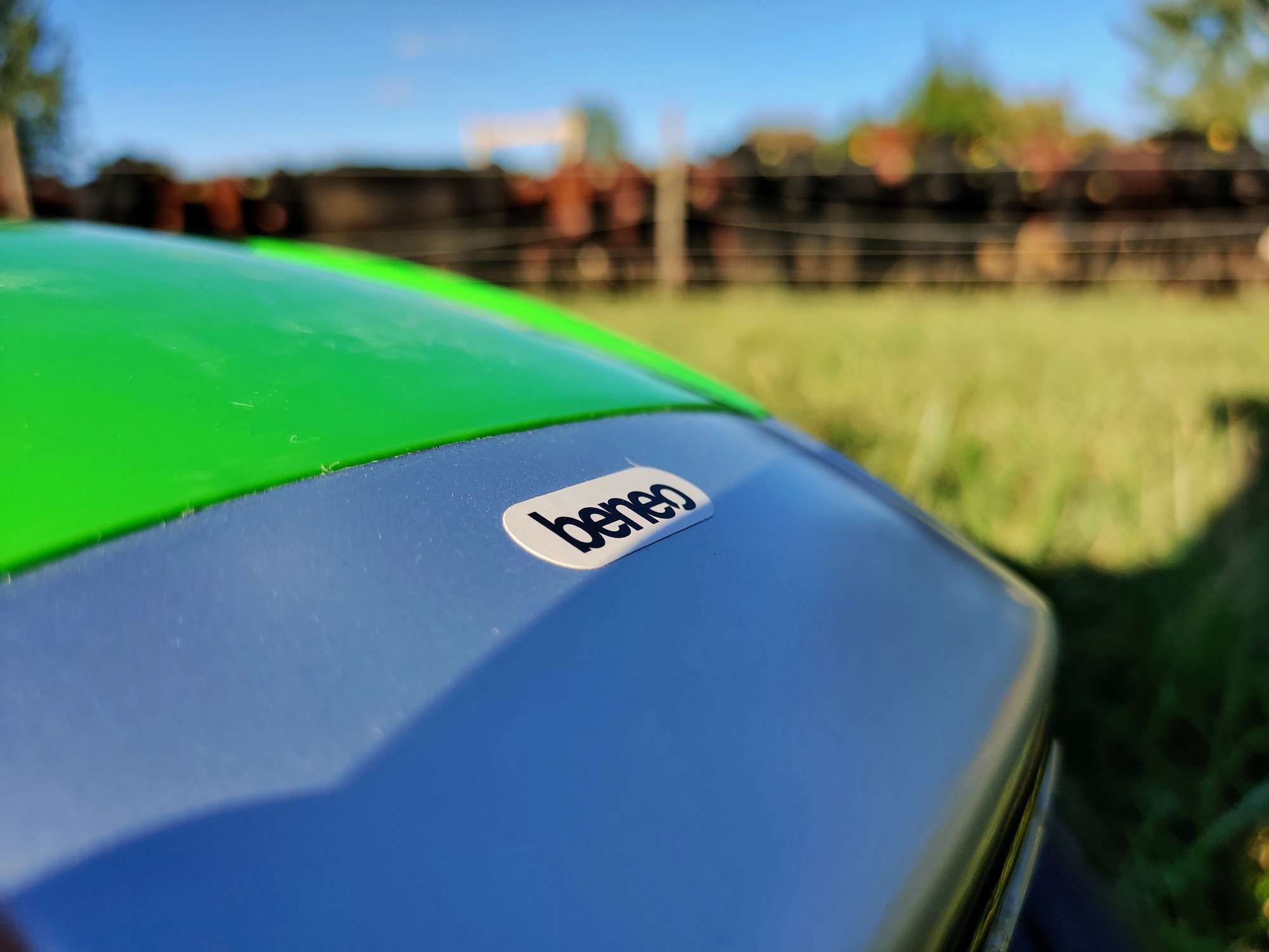 Tracteur électrique 12V WORKERS avec remorque, vert, télécommande 2,4 GHz