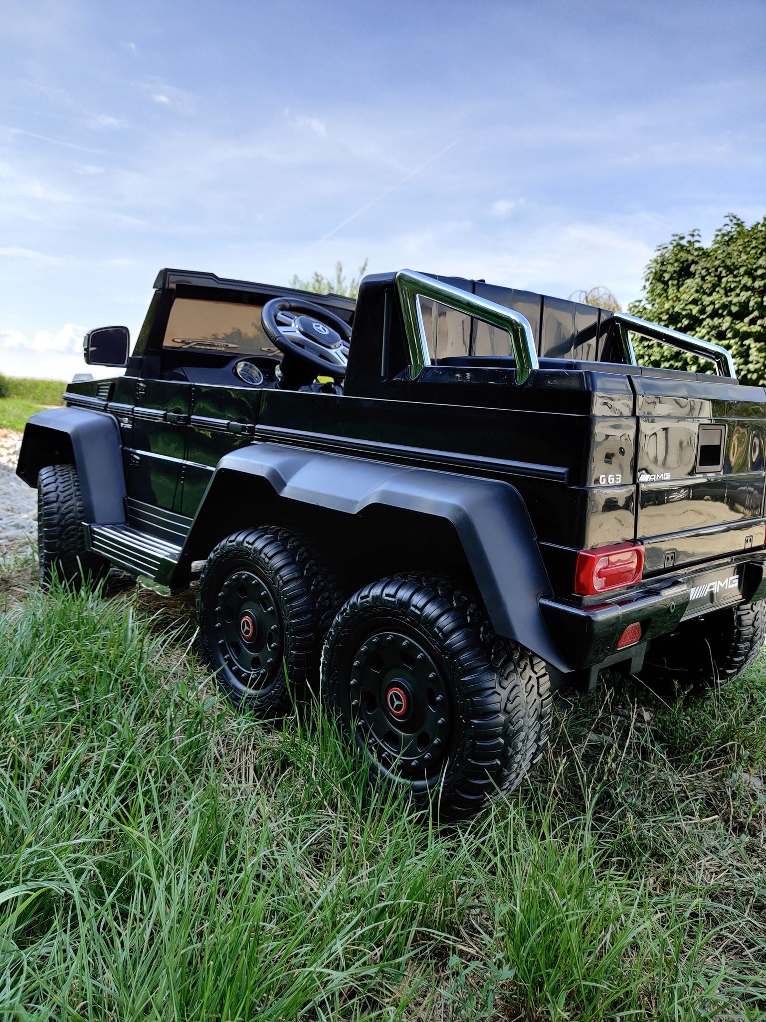Voiture électrique enfant 12V Mercedes-Benz G63 6X6, avec télécommande 2.4Ghz, 12V14AH, 4 X MOTEUR, noir, Monoplace