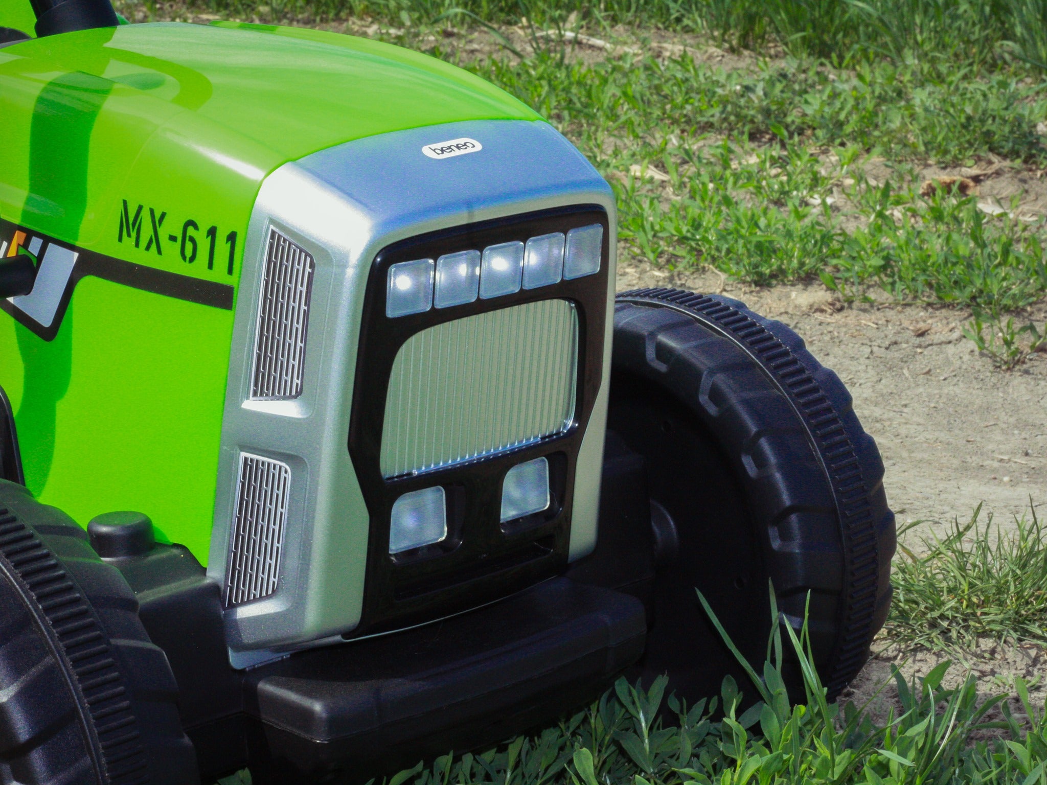 Tracteur électrique 12V WORKERS avec remorque, vert, télécommande 2,4 GHz