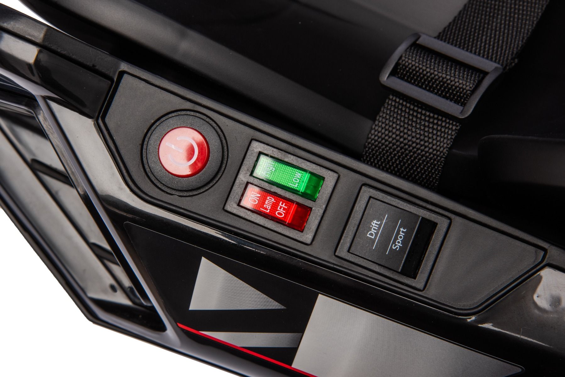 Kart Drift sous licence AUDI 24V, noir, lumières LED, moteur 2 x 150W, mode Drift avec une vitesse de 12 Km/h, batterie 24V, construction en acier solide, siège réglable, lecteur MP3