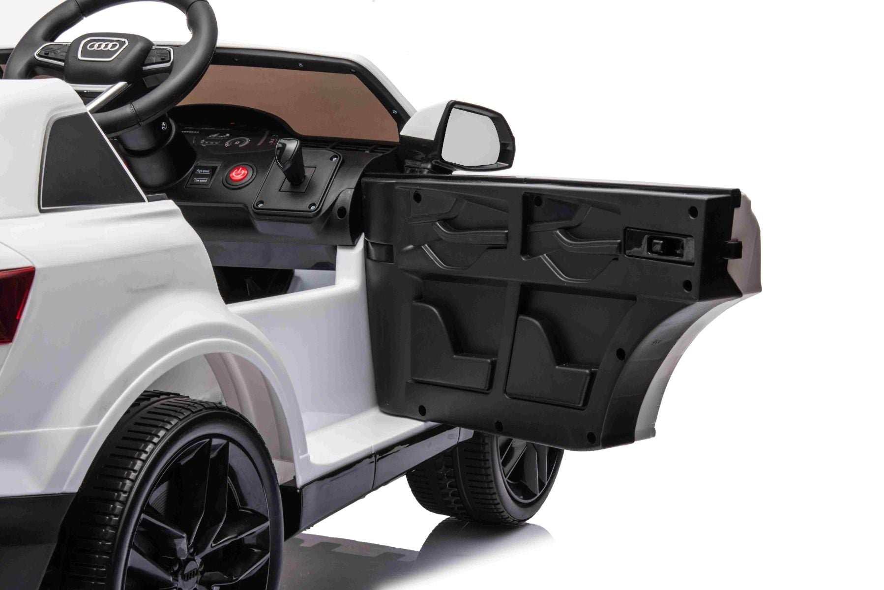 Voiture électrique à conducteur porté Audi Q7 blanc, Monoplace, Suspension indépendante, Batterie 12V, Télécommande, Moteur 2 x 35W, Lumières LED, Lecteur MP3 avec entrée USB/AUX, Licence