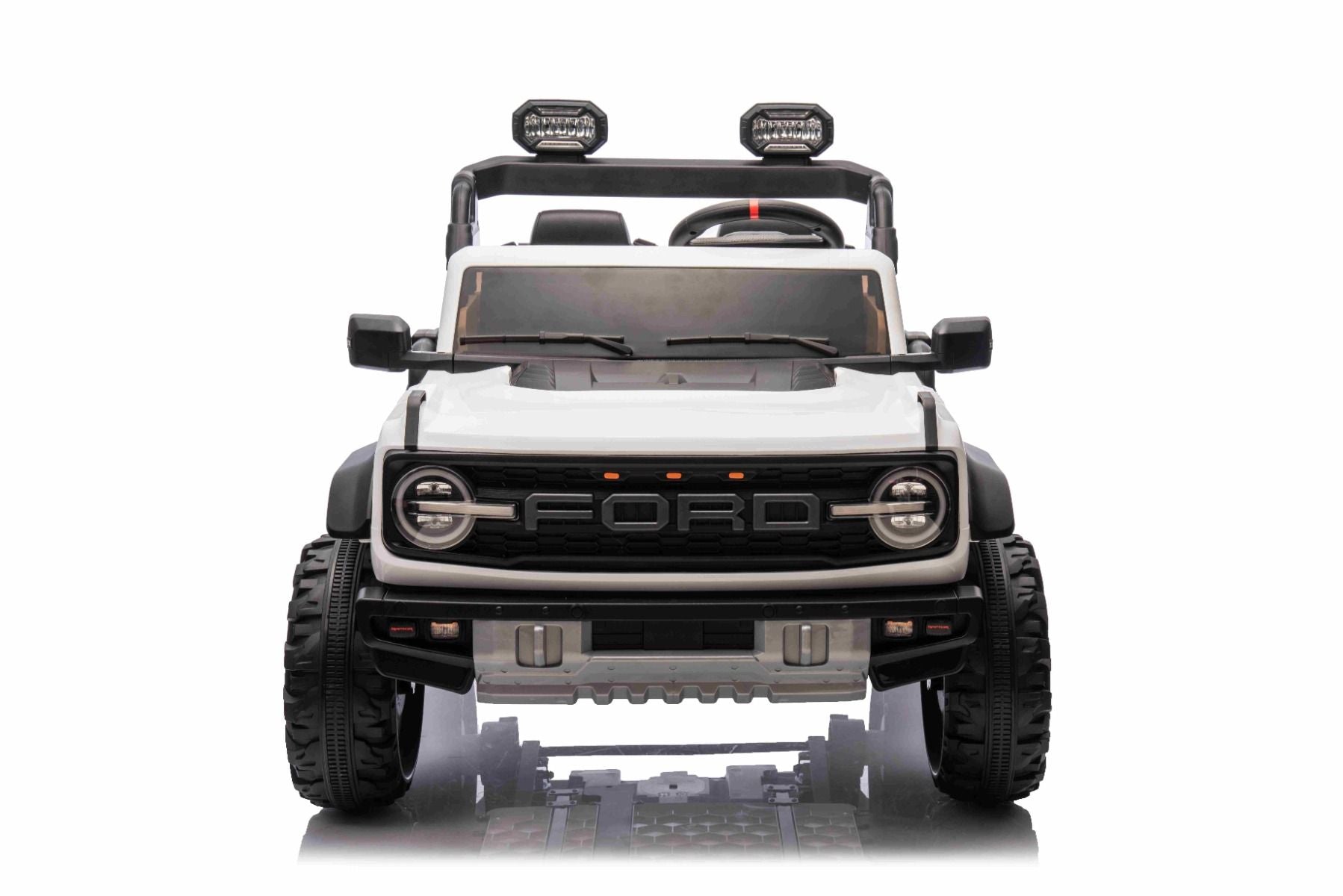Voiture électrique pour enfants Ford Bronco XL avec propulsion arrière, sous licence (deux places), blanche, batterie au lithium, suspension haute, deux sièges, essieu arrière suspendu, télécommande 2,4 GHz, lecteur MP3 avec entrée USB, lumières LED