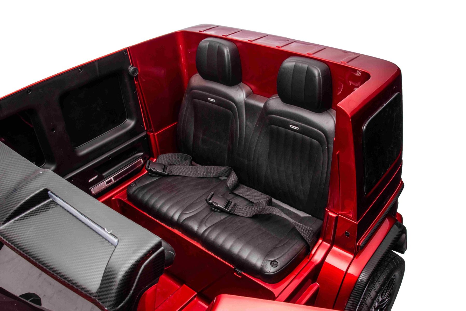 Voiture électrique à conducteur porté Mercedes-Benz G63 AMG 4x4² Biplace 24V, Peinte en rouge, Lecteur MP4 avec entrée USB/AUX, Lecteur 4x4, Batterie 24V/7Ah, 4 moteurs 200W, Roues EVA avec suspension, Sièges en similicuir, Télécommande , Licence