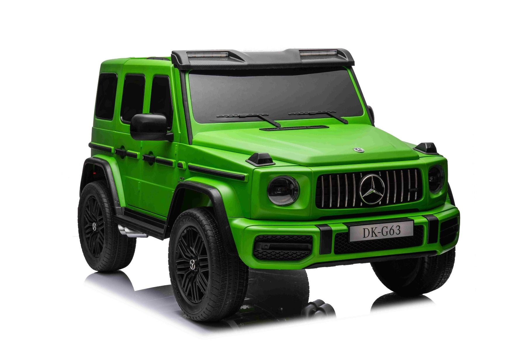 Voiture électrique à conducteur porté Mercedes-Benz G63 AMG 4x4² Biplace 24V, Peinte en verte, Lecteur MP4 avec entrée USB/AUX, Lecteur 4x4, Batterie 24V/7Ah, 4 moteurs 200W, Roues EVA avec suspension, Sièges en similicuir, Télécommande , Licence