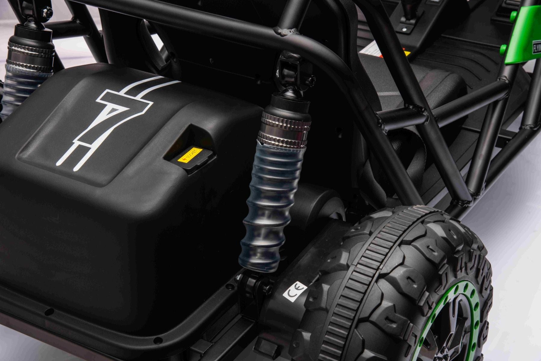 Chariot électrique SPORT-CART 24V, verte, roues souples en EVA, siège en similicuir, roues de drift lisses, moteur 2 x 50W, batterie 24V, construction métallique massive