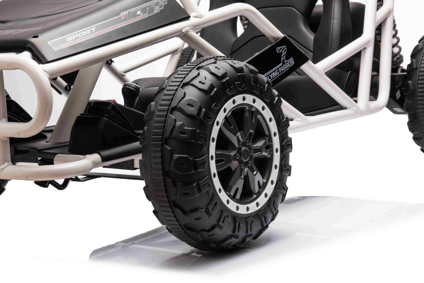 Chariot électrique SPORT-CART 24V, blanche, roues souples en EVA, siège en similicuir, roues de drift lisses, moteur 2 x 50W, batterie 24V, construction métallique massive