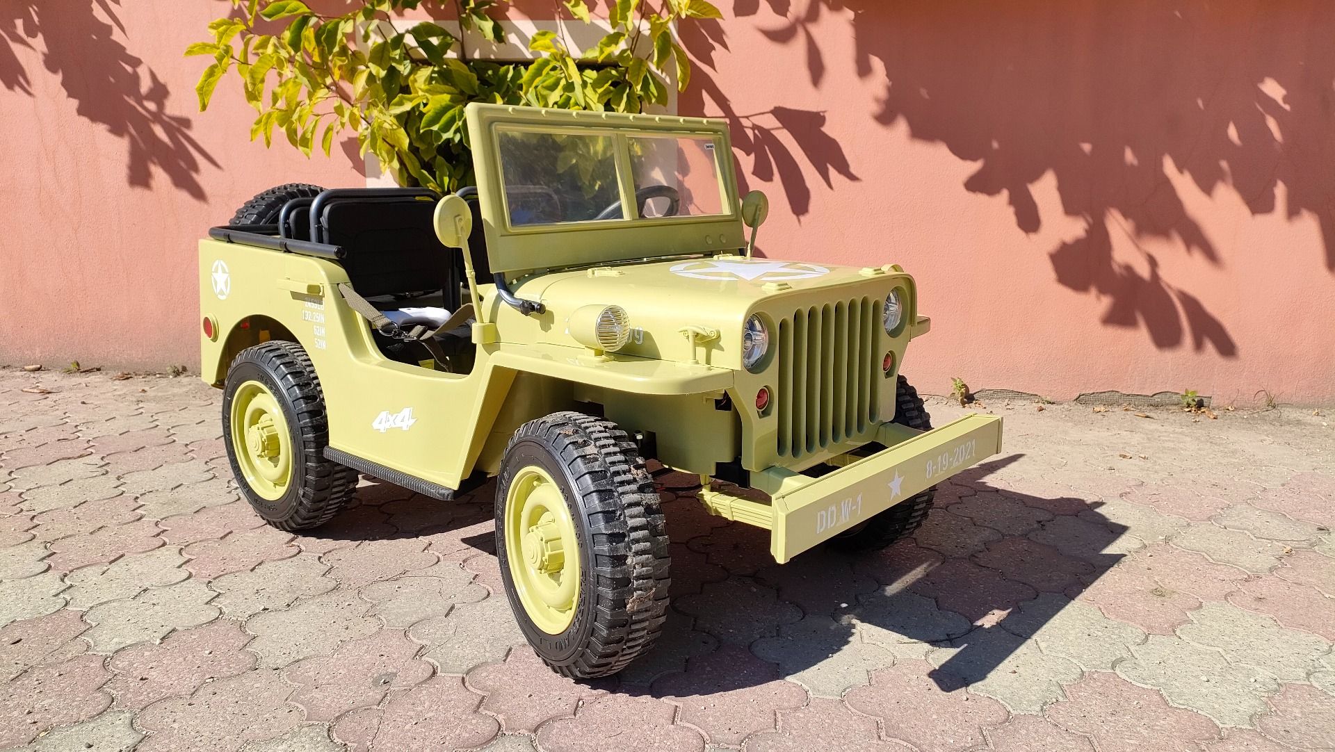 4x4 Voiture électrique enfant 12V 3 places USA ARMY, avec télécommande 2,4 GHz, Batterie 12V14AH, 4 x 4 lecteur