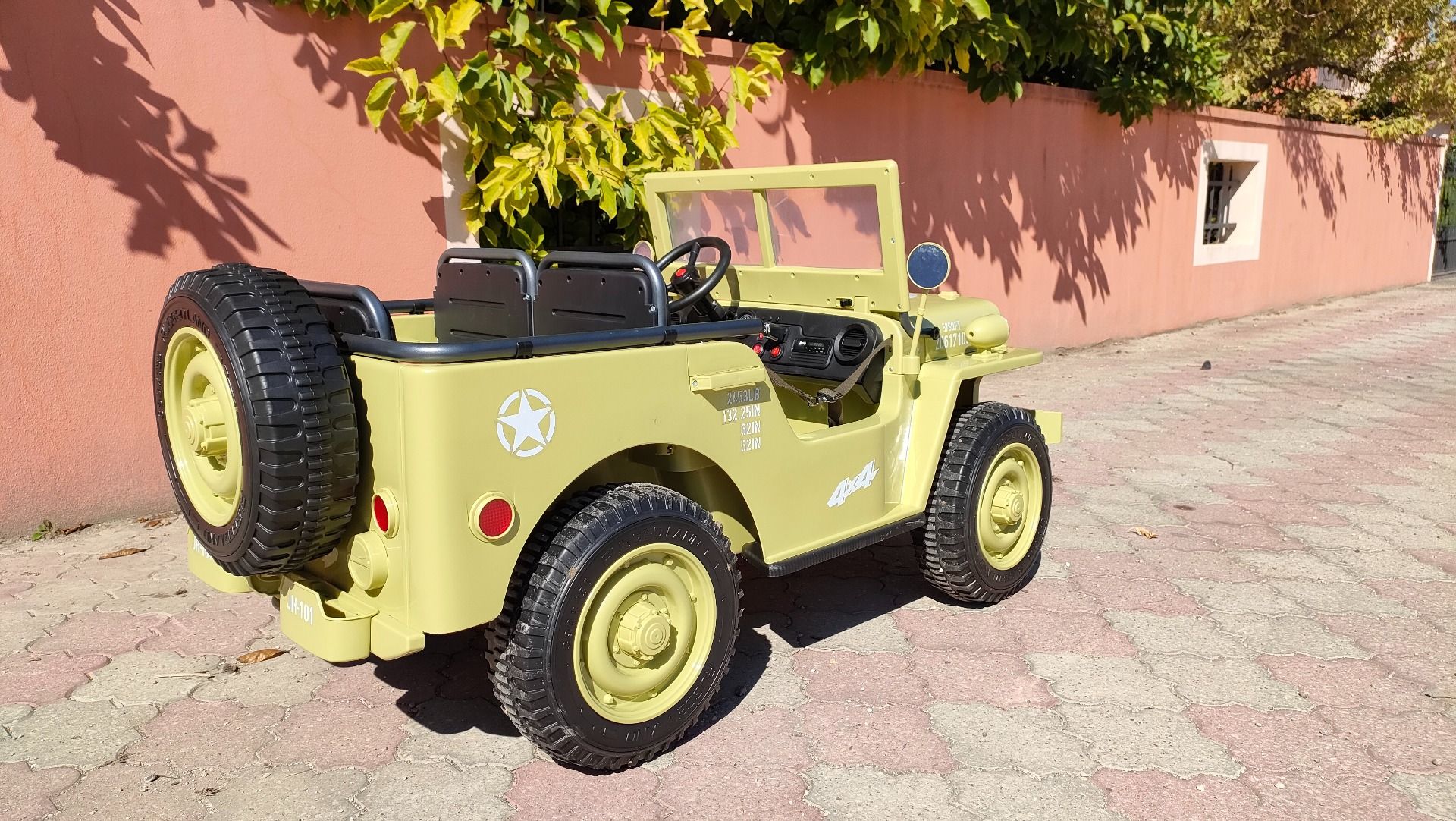 4x4 Voiture électrique enfant 12V 3 places USA ARMY, avec télécommande 2,4 GHz, Batterie 12V14AH, 4 x 4 lecteur