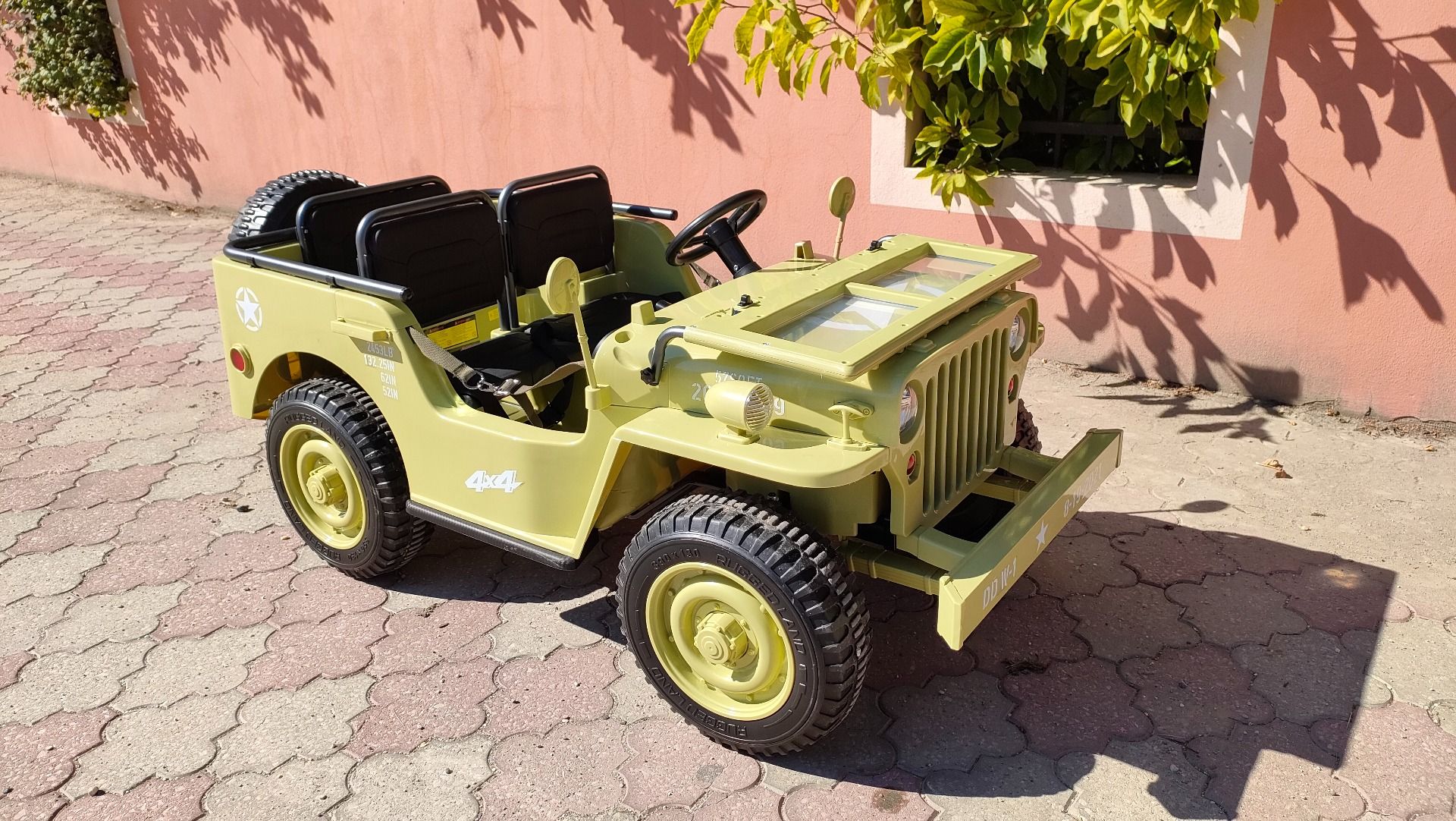 4x4 Voiture électrique enfant 12V 3 places USA ARMY, avec télécommande 2,4 GHz, Batterie 12V14AH, 4 x 4 lecteur