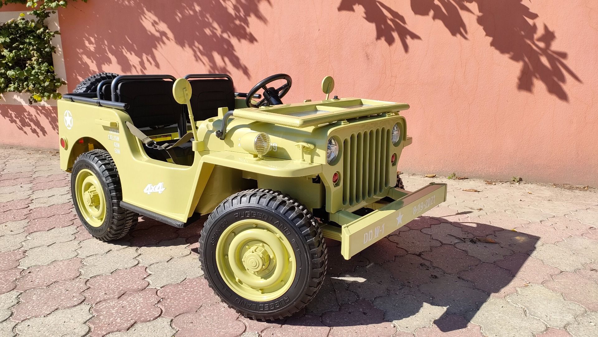 4x4 Voiture électrique enfant 12V 3 places USA ARMY, avec télécommande 2,4 GHz, Batterie 12V14AH, 4 x 4 lecteur