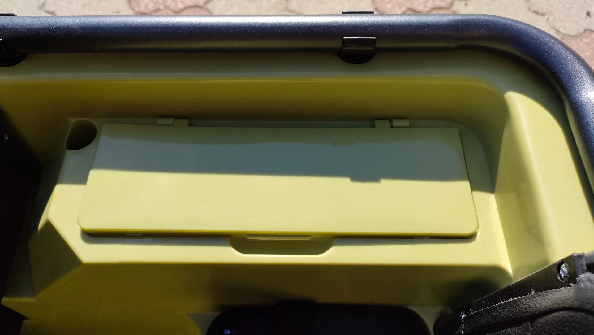 4x4 Voiture électrique enfant 12V 3 places USA ARMY, avec télécommande 2,4 GHz, Batterie 12V14AH, 4 x 4 lecteur