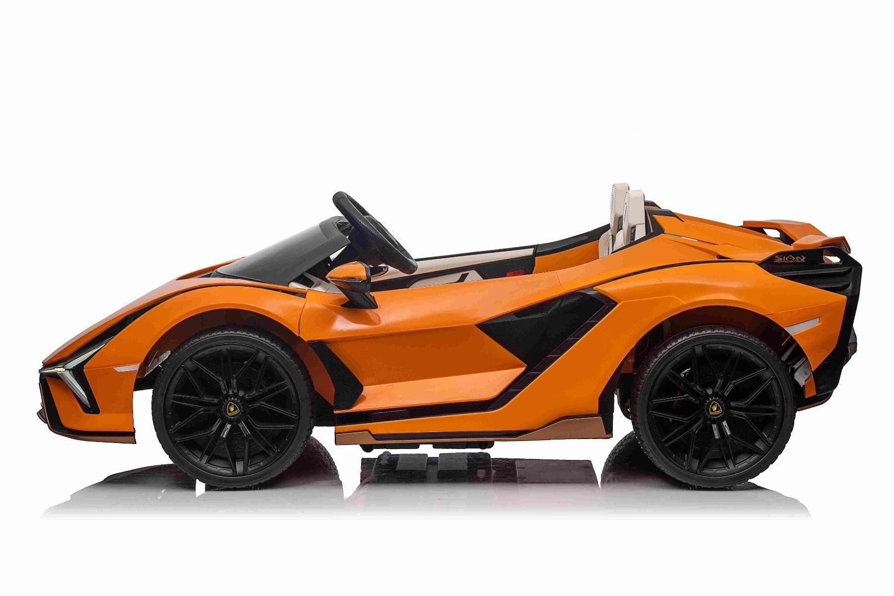 Voiture électrique porteur Lamborghini Sian 4X4, orange, 12V, télécommande 2,4 GHz, entrée USB / AUX, Bluetooth, suspension, portes à ouverture verticale, roues souples en EVA, lumières LED, licence ORIGINALE
